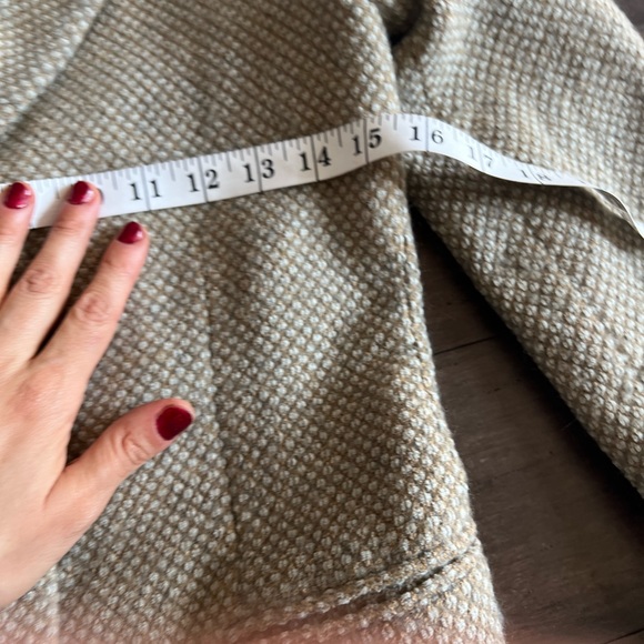 EMPORIO ARMANI Three Button Blazer  Gray Small (Women's 42 ) Italy 100% Wool - Picture 5 of 6